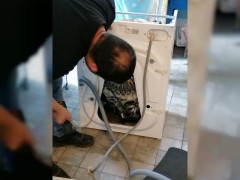 Mašina čim primi vodu odmah je izbaci